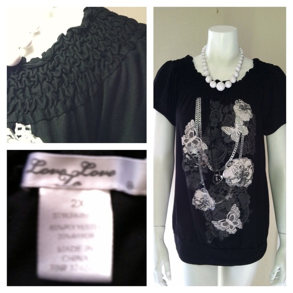 🚫SOLD IN BUNDLE🚫 Top / Blouse - Picture 1 of 4