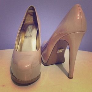 Nude (Vera Wang) Heels