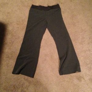 Gray maternity pants size medium