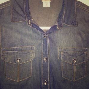 Blue Jean 3/4 sleeve button up shirt