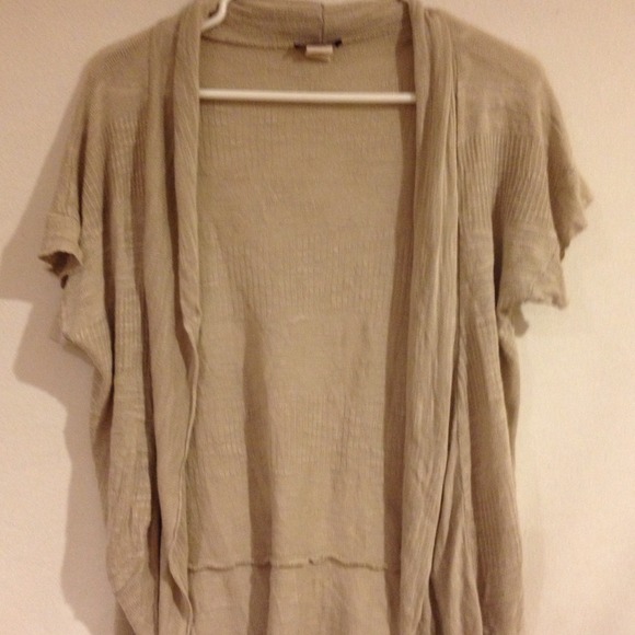 SOLD!! ❌Bundled❌Beige cardigan