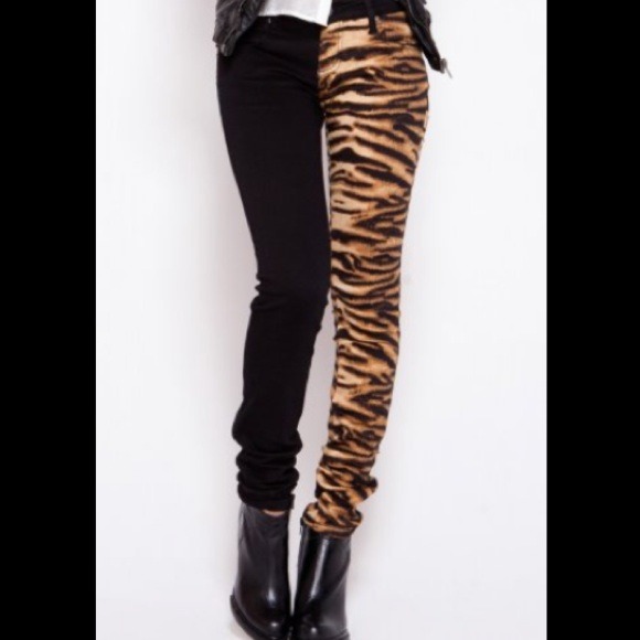 Tripp NYC Split Jean Leggings