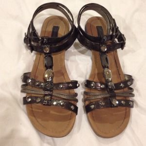 SOLD!! ❌Bundled❌American Eagle sandals