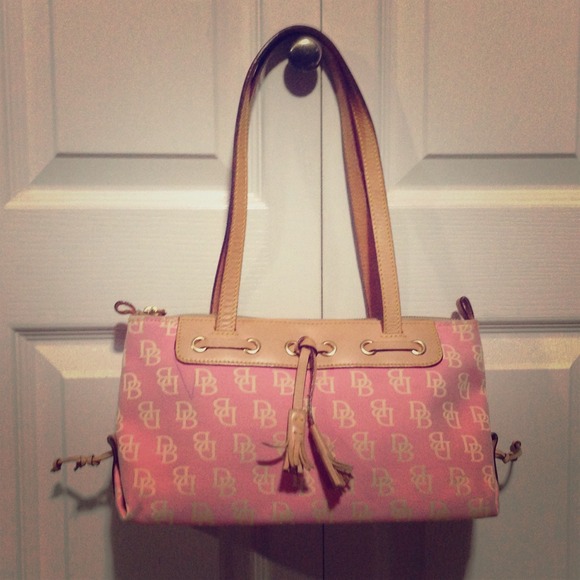 D&B satchel