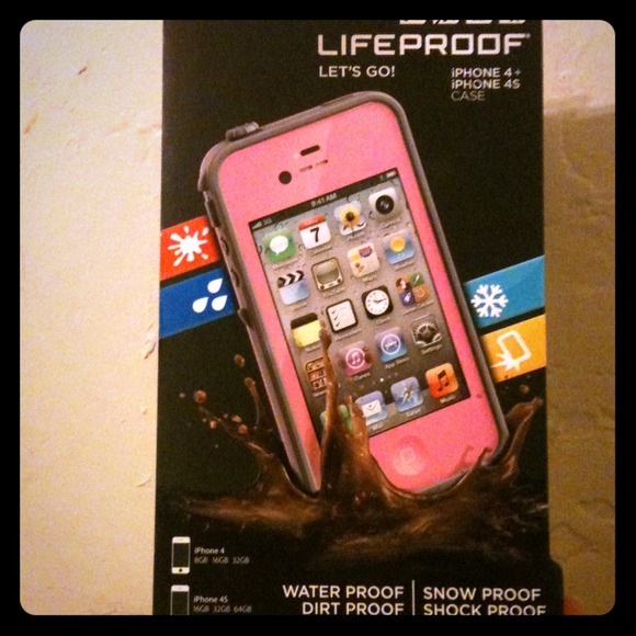 3 Life proof iPhone 4/4s case