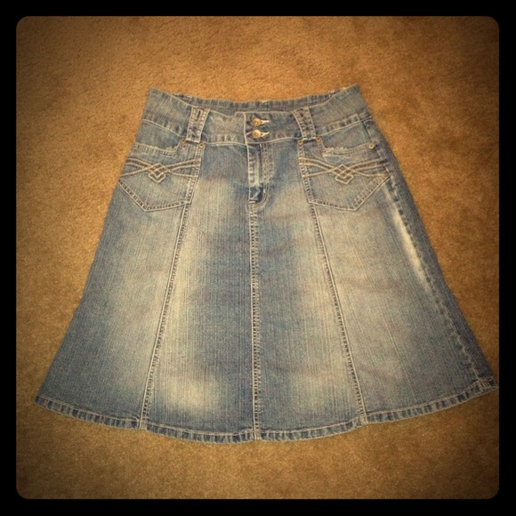 "Rewind" Jean skirt