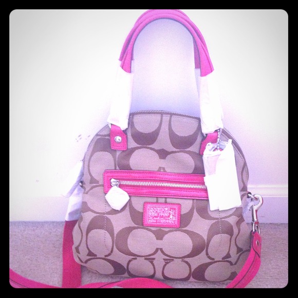 SOLD***100% Authentic Coach bag