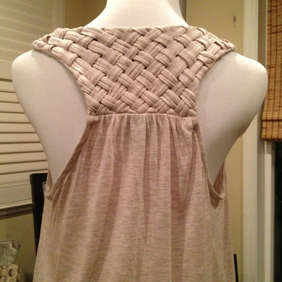 **Sold** Mossimo Tank/blouse - Picture 2 of 3