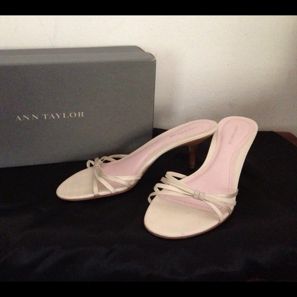 Ann Taylor sandals! White and tan! 🎉🎉REDUCED🎉🎉