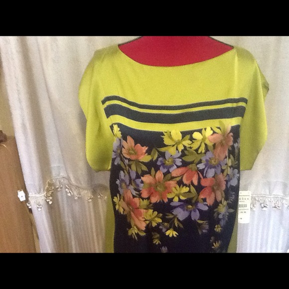 Beautiful spring dress. SOLD!!