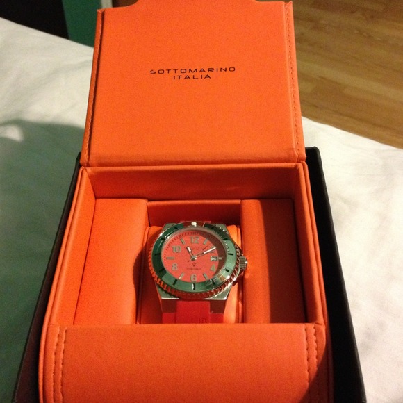 Sottomarino Italia wrist watch,the Orca. SM60210-H