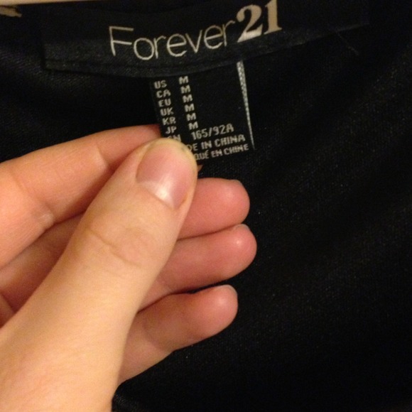 Floral F21 dress - Picture 3 of 3