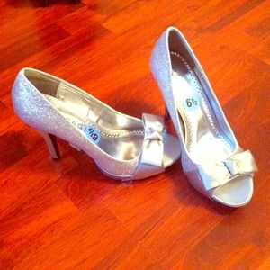 Silver Rampage high heels