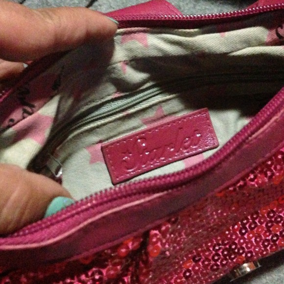 Sequin red purse never used has STARLET logo - Picture 3 of 3