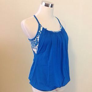 SOLD Lululemon No Limits Tank Beaming Blue