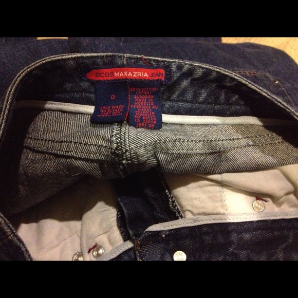 Reduced!!$$10 BCBG Maxzaria jeans - Picture 2 of 4