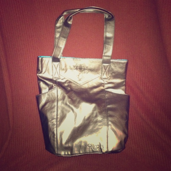 Nicole Richie gold tote
