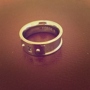 FOSSIL RING