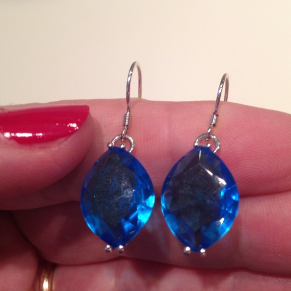 💙💙Reserved 💙💙 silver blue topaz earrings 💙💙 - Picture 1 of 2