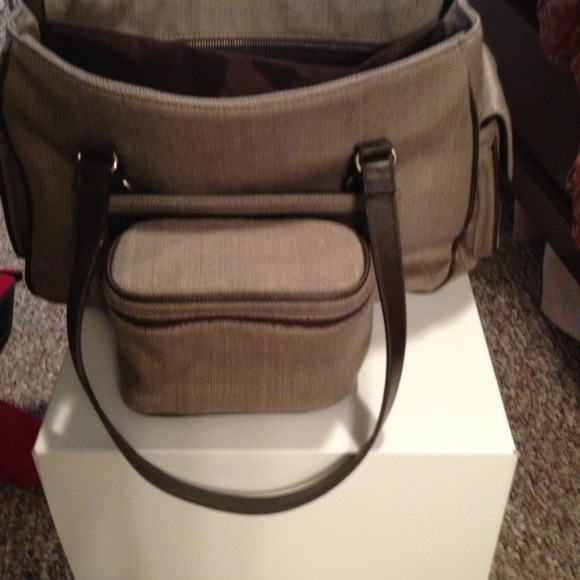 Sold - Picture 2 of 5