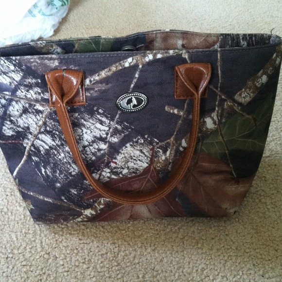 Camo purse