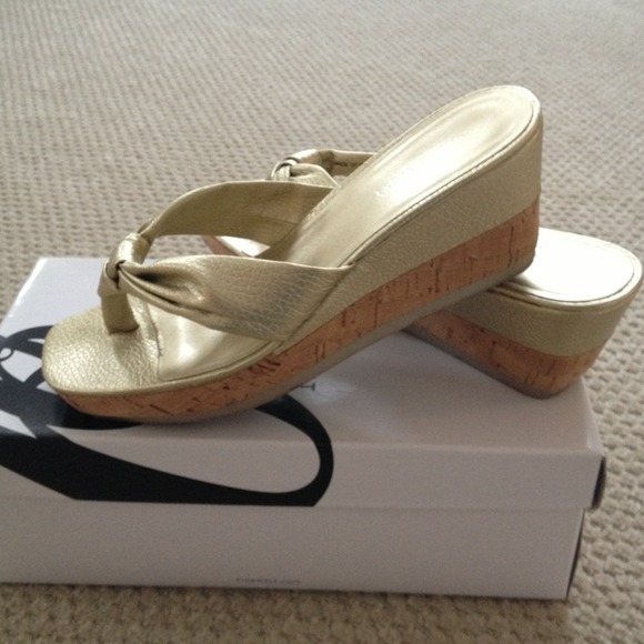 Wedges - Picture 2 of 2