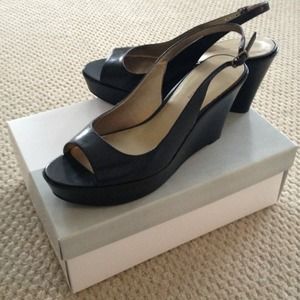 Women's Marc Fisher wedges sz 8