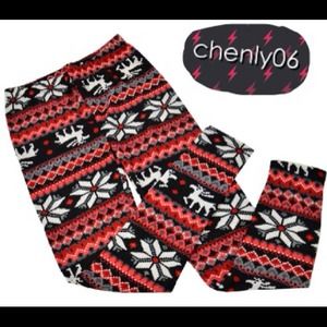 Red snowflake leggings