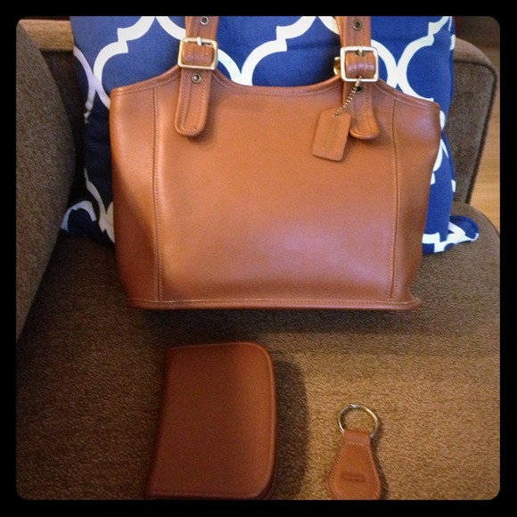 MARKDOWN!!!  Coach Handbag