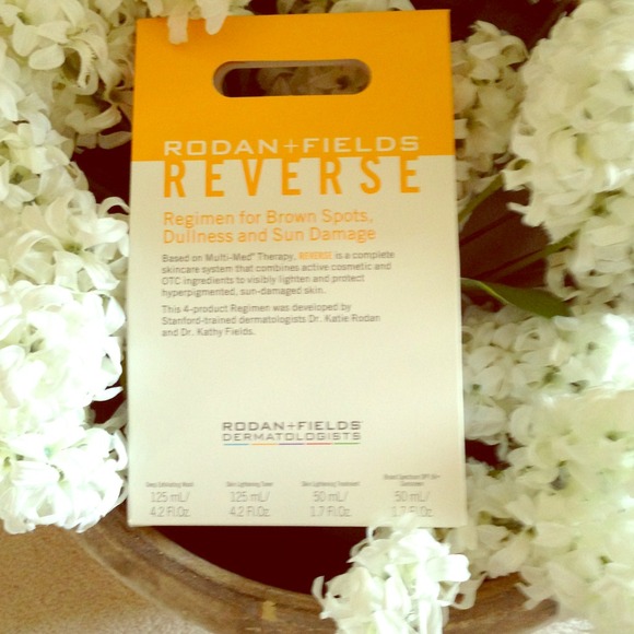 REVERSE by Rodan & Fields