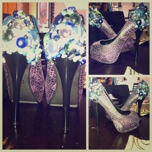 Customized heels