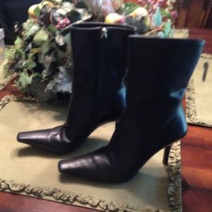 Authentic Vintage Gucci Boots sz 6.5