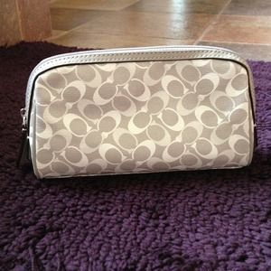 Coach Make up bag