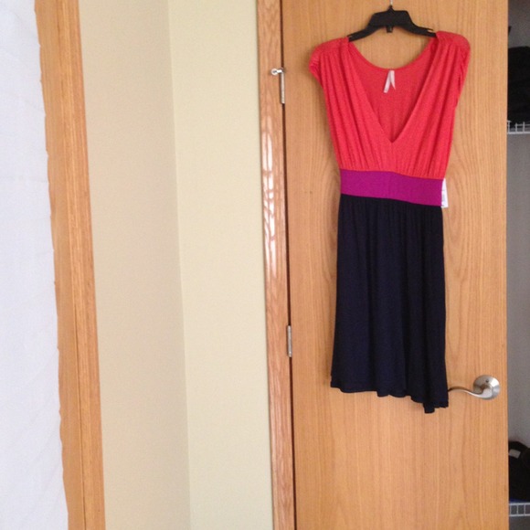 ✂Price Cut✂Dress - Picture 2 of 3