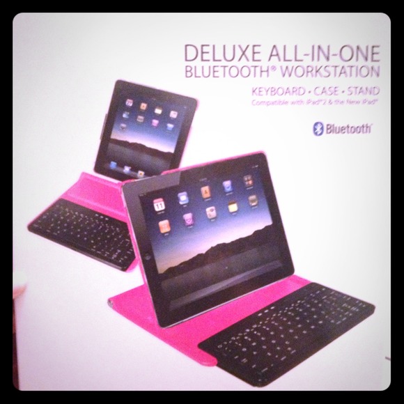 ⭕SOLD⭕ Deluxe Bluetooth workstation for iPad