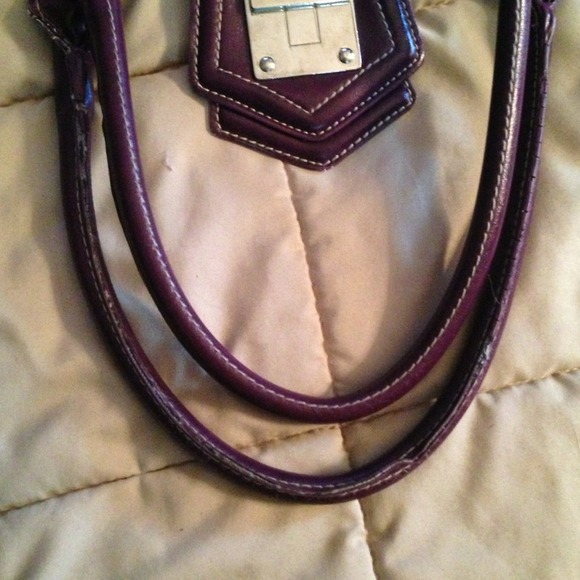 SOLD! Purse - Picture 4 of 4