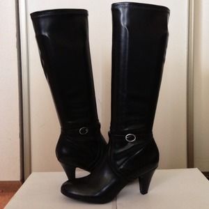 Naturalizer Black "Bella" Regular Shaft Boots