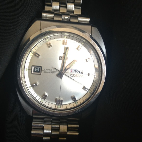 💢SOLD💢Bundle watch - Picture 2 of 4