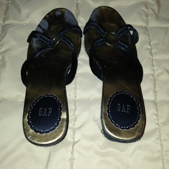 SOLD!!!!    Wedge - Picture 4 of 4