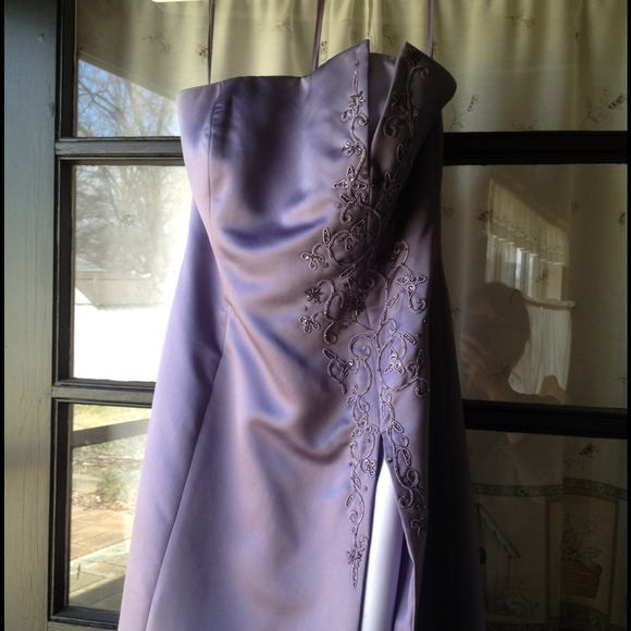 Long satin dress w/ shawl