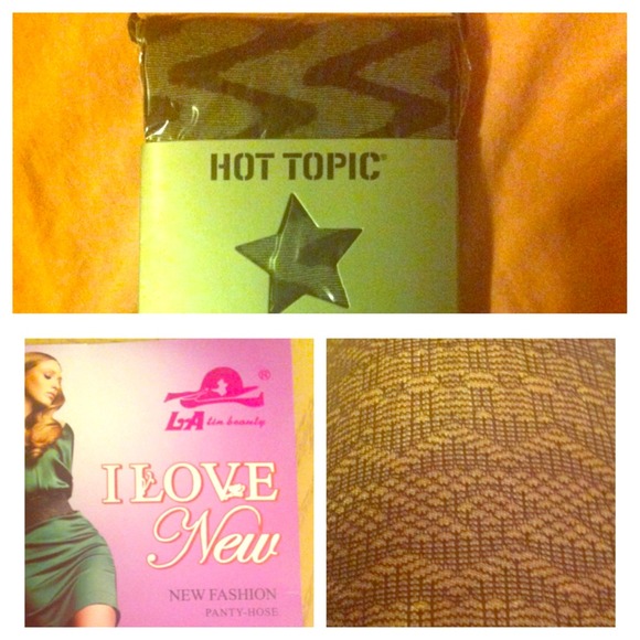Bundle #2 pair of tights with design
