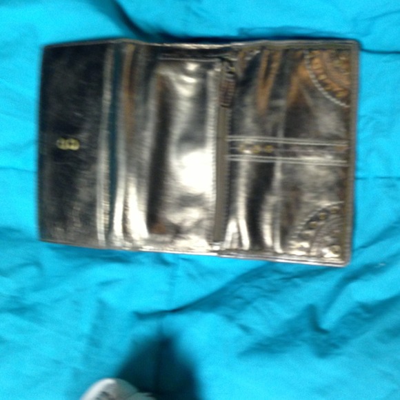 Wallet - Picture 3 of 3