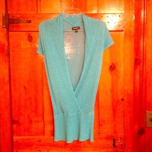 Bebe spring top. Aqua/turquoise blue color