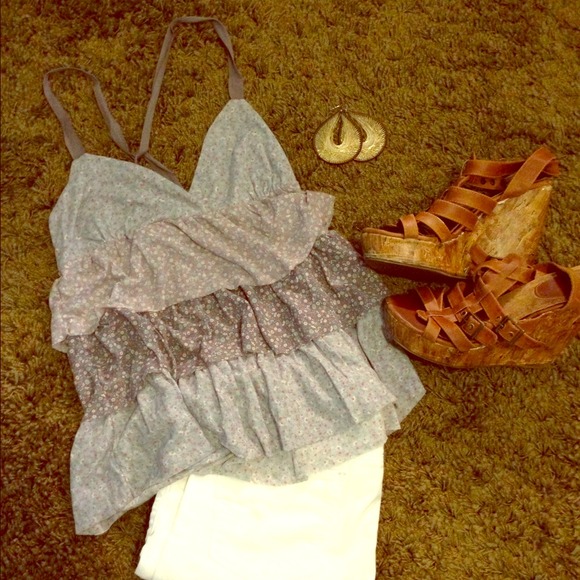 Ruffle floral cross cross top