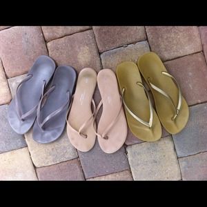 Gap Flip Flop Bundle