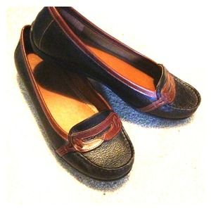 ***Gorgeous Brand New Alex Marie Flats***