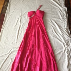 Pink prom/pageant dress ✨REDUCED✨