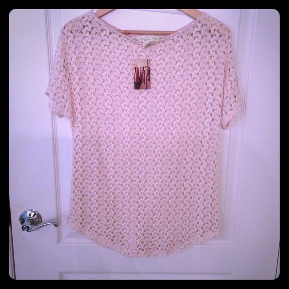 New urban outfitters cream top