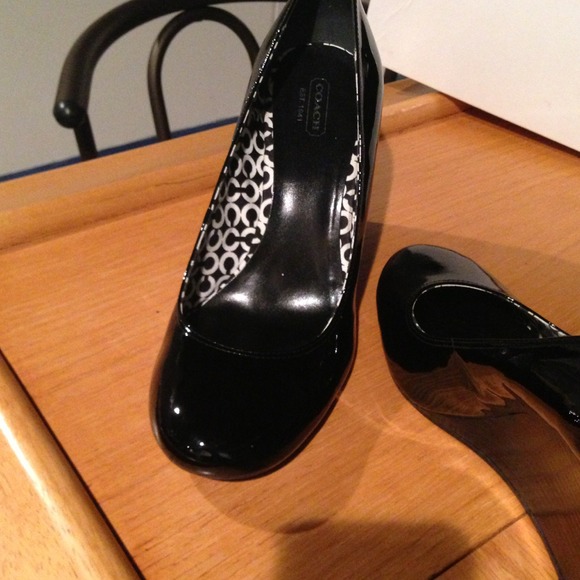 Patent leather Coach wedges - Picture 2 of 4