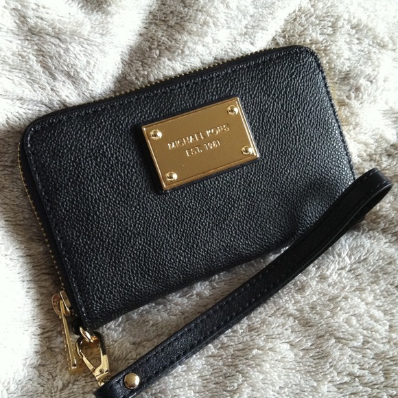 RESERVED for @kristyklothes! MK Phone case/wallet